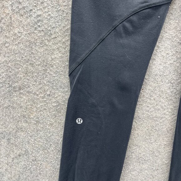 Lululemon Leggings Women 8 Black Gather and Crow Crop Ruched Hem Yoga Pants - Picture 5 of 9